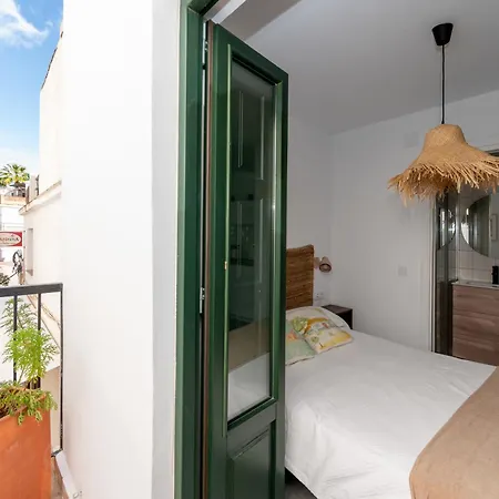 Apartment Lovely House In Peaceful Courtyard Benalmadena