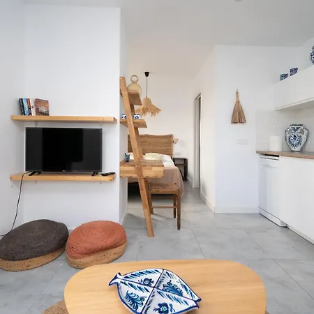 Apartment Lovely House In Peaceful Courtyard Benalmadena