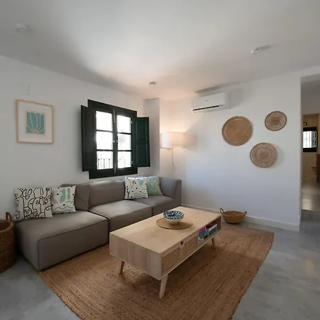 Lovely House In Peaceful Courtyard * Benalmadena