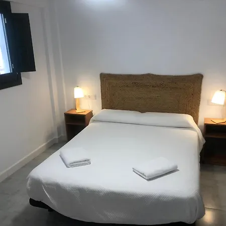 Lovely House In Peaceful Courtyard Benalmádena